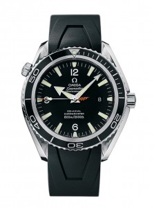 www.watchtime.com | watches in movies  | The Watches of James Bond | Omega Planet Ocean James Bond 20061 223x300