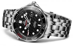 www.watchtime.com | watches in movies  | The Watches of James Bond | Omega Seamaster James Bond 50 300x187