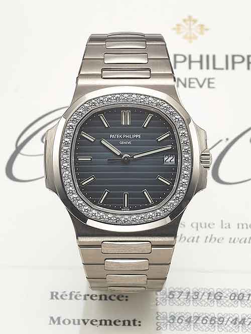 www.watchtime.com | blog  | Fratello Friday: 5 Watches With Diamonds That Men Can Actually Wear | Patek Philippe Nautilus 5713 500