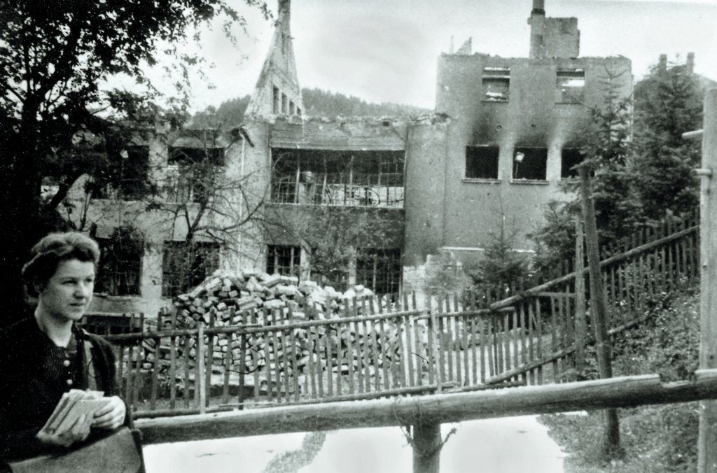 A. Lange & Söhne: Company building destroyed, 1945