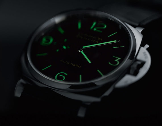 Luminor Number Two: Reviewing the Panerai Luminor Due | WatchTime - USA ...