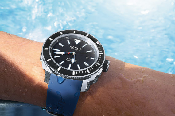 Alpina Seastrong Diver - wrist