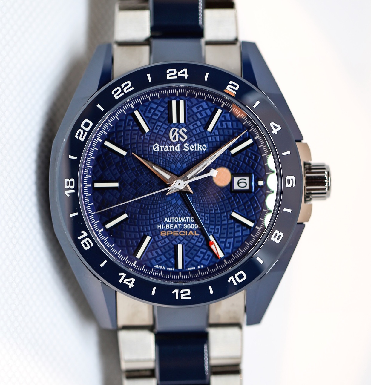 Hands-On with the Grand Seiko Blue Ceramic Hi-Beat GMT 'Special' Limited  Edition | WatchTime - USA's  Watch Magazine