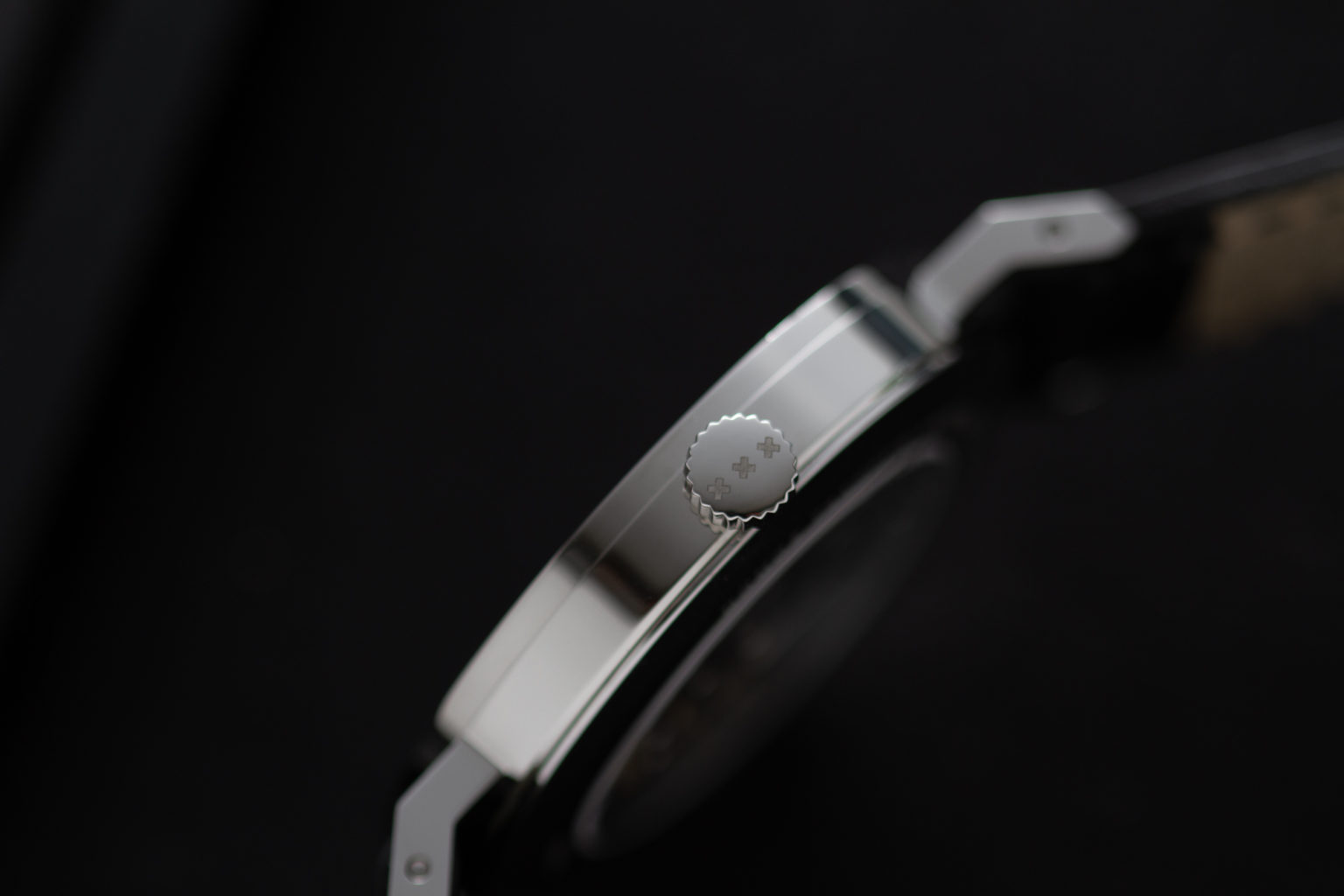 Nomos Partners with Ace Jewelers for Tangente 38 Amsterdam Limited ...