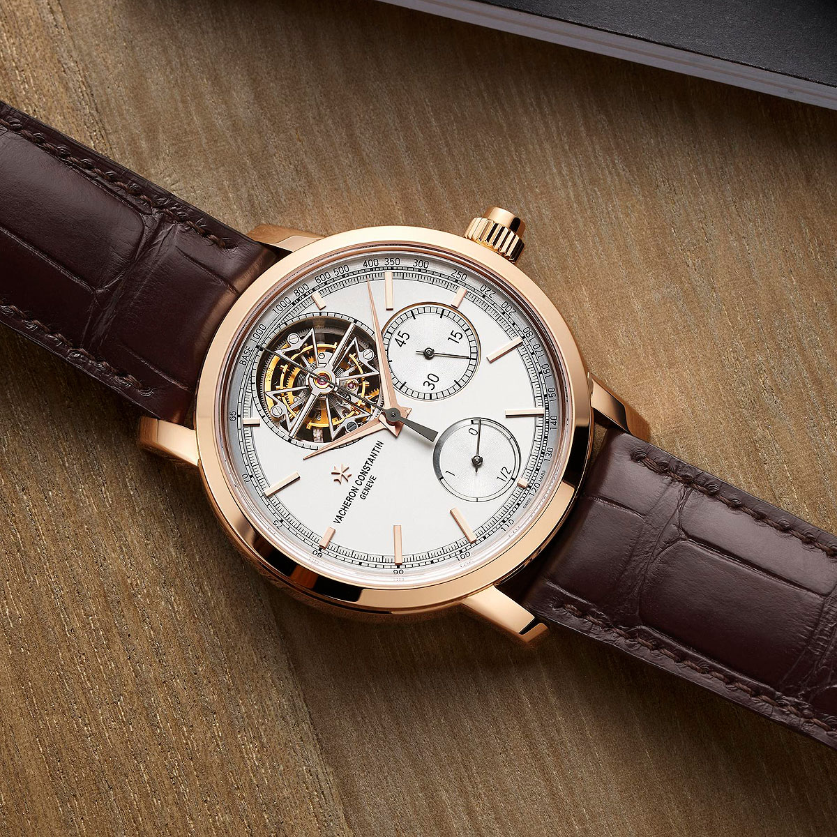 Showing at WatchTime Live 2020: Vacheron Constantin Traditionnelle ...