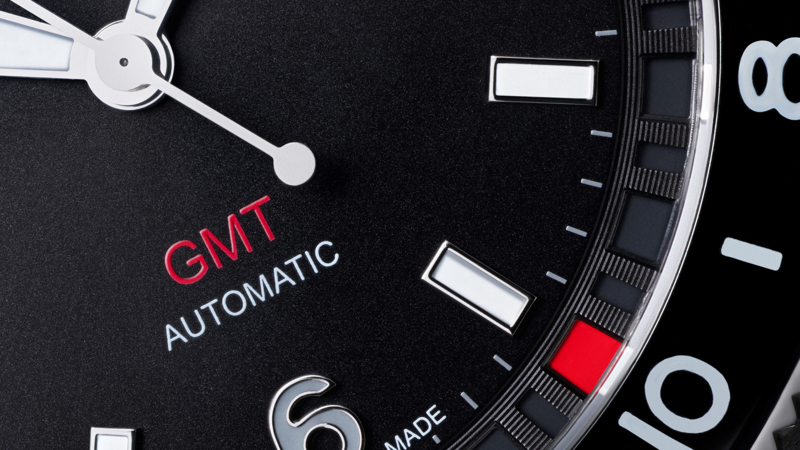 Smart Travels: Montblanc Sets Off with the 1858 GMT Automatic Date