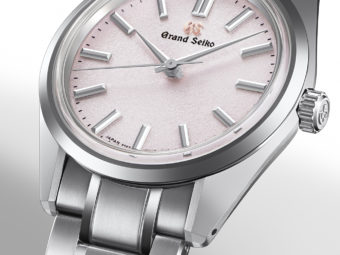 Blossoming Craft: Grand Seiko Blooms with the Heritage Collection 44GS 55th  Anniversary Limited Edition | WatchTime - USA's  Watch Magazine