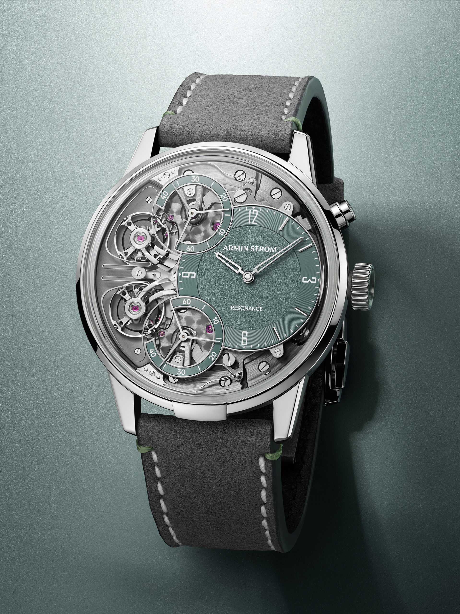 Showing at WatchTime New York 2023: Armin Strom Mirrored Force Resonance Manufacture Edition Green