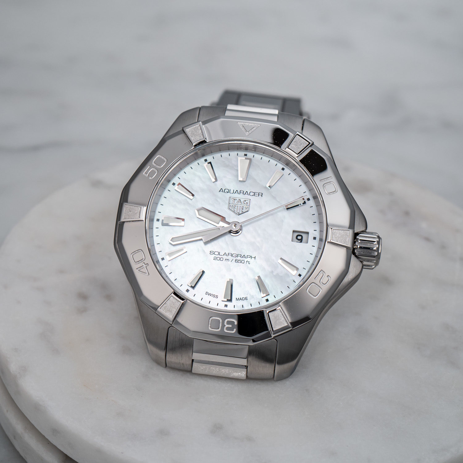 tag heuer aquaracer professional 200 solargraph mother of pearl
